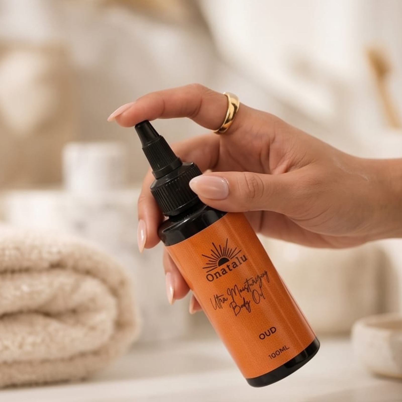 Ultra Moisturizing Body Oil|Oud